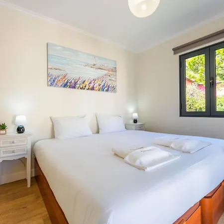 Flh Triplex With Terrace *