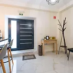 Flh Triplex With Terrace Santa Cruz (Madeira)