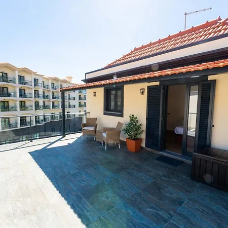 別荘 Flh Triplex With Terrace *