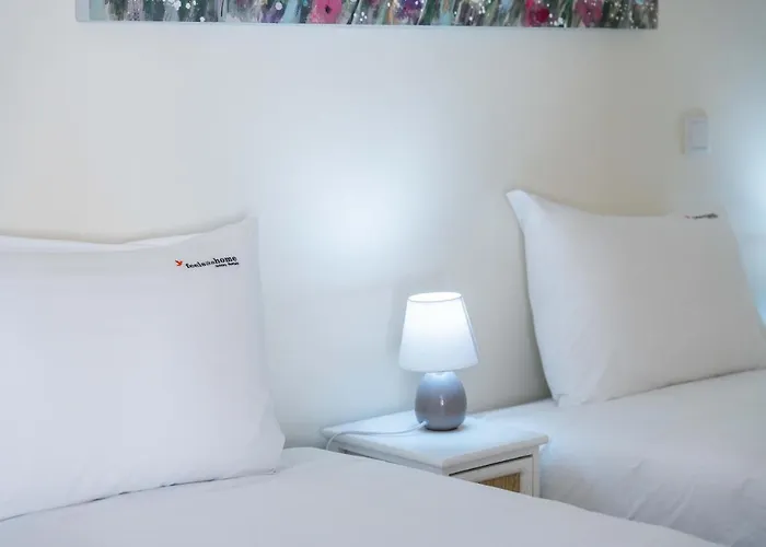 Flh Triplex With Terrace Santa Cruz (Madeira)