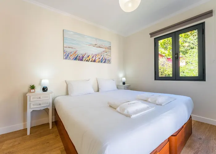 Flh Triplex With Terrace *